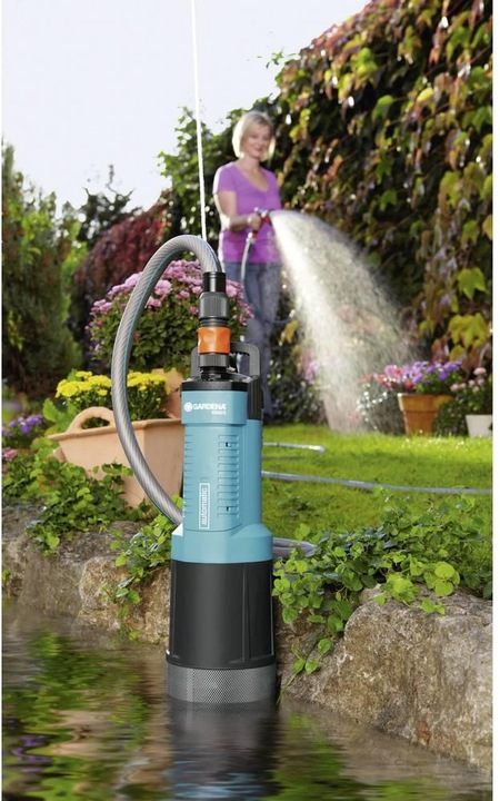 Produktbild Gardena Tauch-Druckpumpe 6000/5 (Regenfasspumpe)