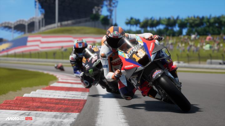 Produktbild Plaion MotoGP 25 (CODICE) (Switch)