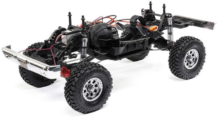 Image du produit Axial SCX10 III Base Camp 1982 Chevy K10 4X4 RTR (RTR Prêt à fonctionner)