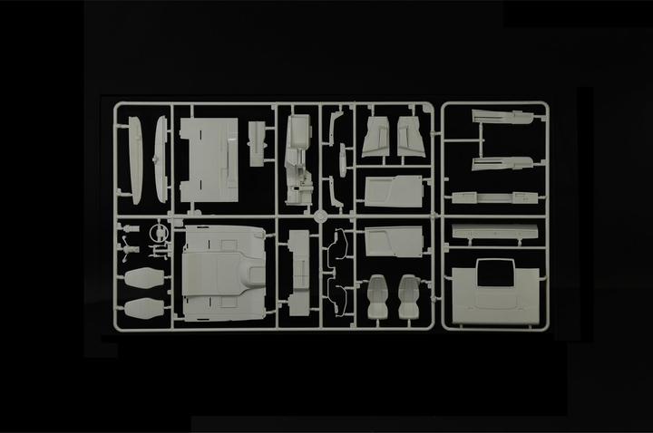 Actual product image 1:24 VOLVO FH Plat Dak