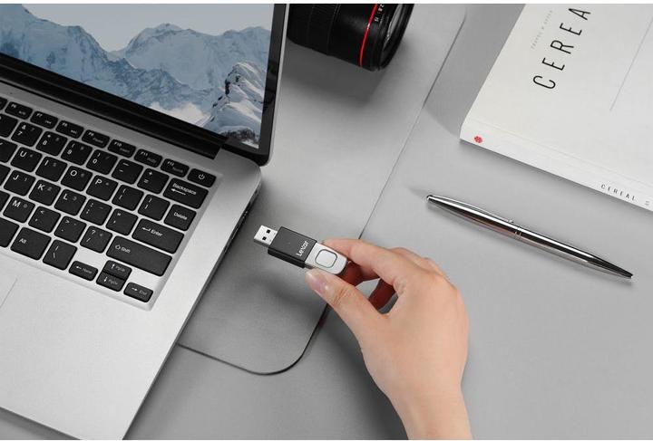 Actual product image Lexar Fingerprint F35 Pro (64 GB, USB-A)
