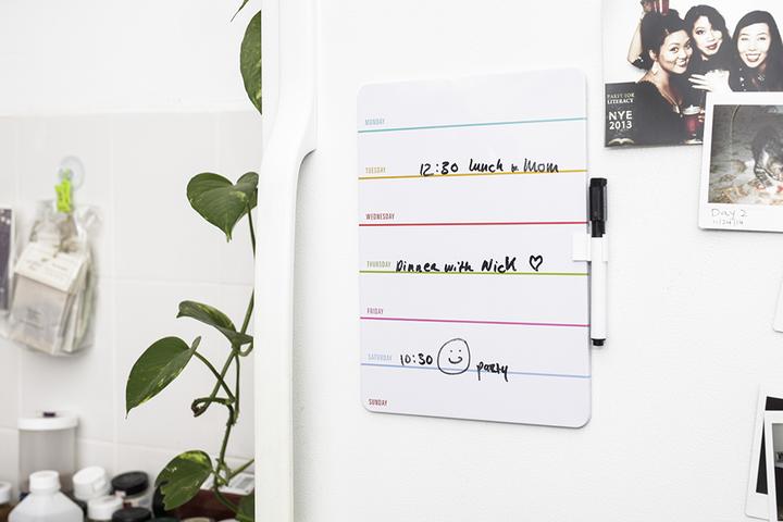 Image du produit Kikkerland Dry Erase Board Weekly (19 x 24 cm)