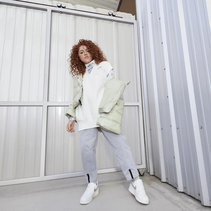 Immagine prodotto Nike DQ7569-100 (42)