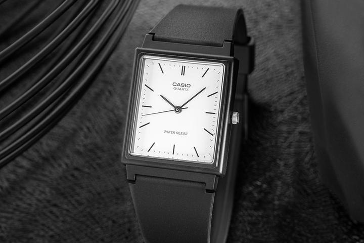 Immagine prodotto Casio Orologio da donna MQ-27-7EDF + SCATOLA