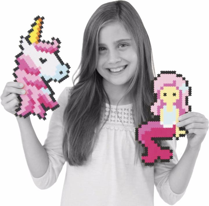 Actual product image Fat Brain Toys Jixelz Set Fantasy Friends (700 pieces)