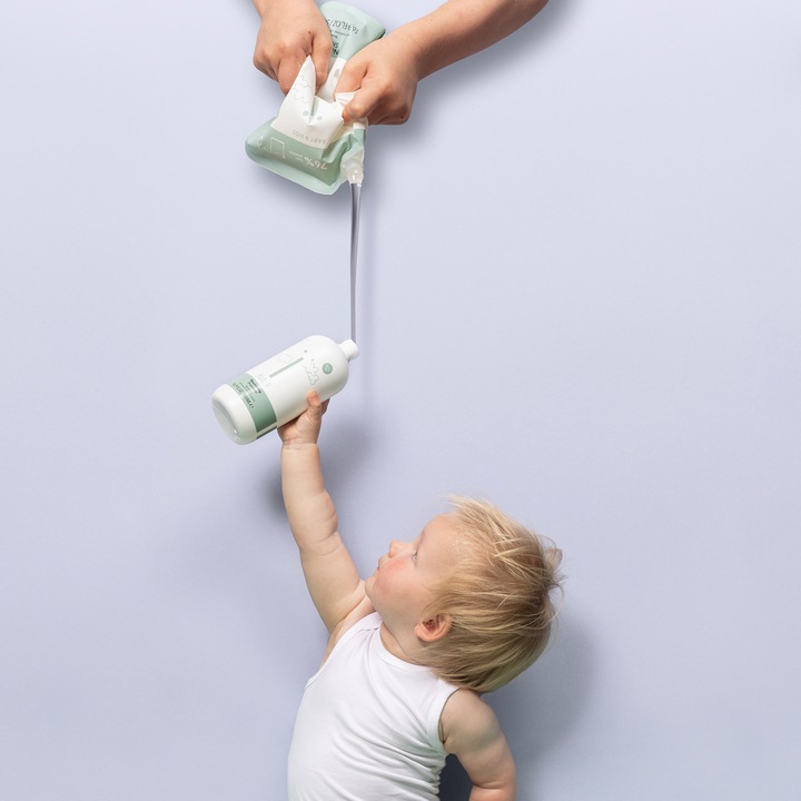 Image du produit Naïf Shampooing nourrissant pour bébés et enfants