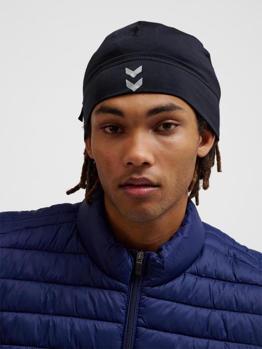Actual product image hummel hmlPERFORMANCE BEANIE (One size)
