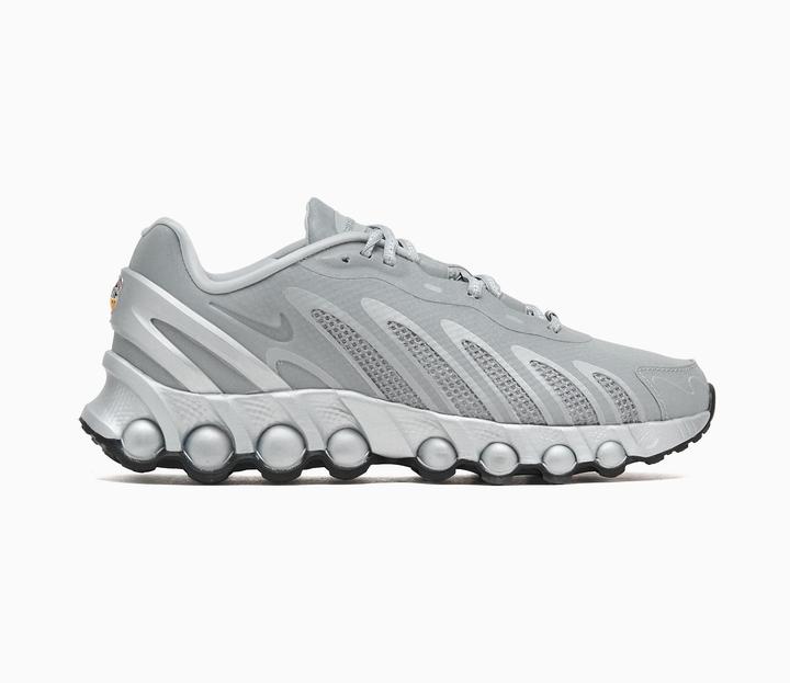 Produktbild Nike Air Max DN8 QS (46)