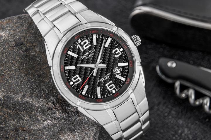 Actual product image Casio Edifice Classic (Analogue wristwatch, 40 mm)