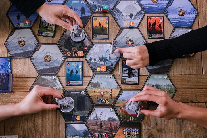 Produktbild Stonemaier Games Expeditions (Englisch, 1 - 5 Spieler)