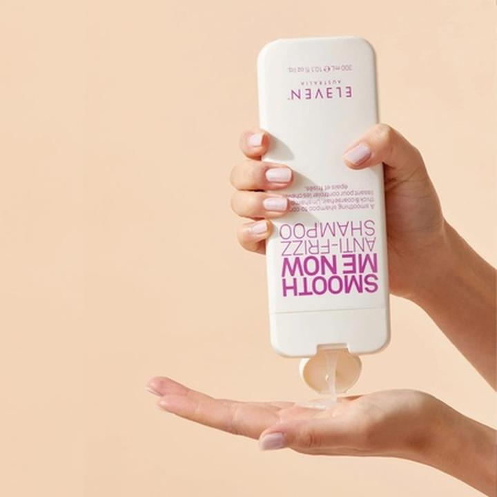 Actual product image ELEVEN Australia Smooth Me Now (300 ml, Liquid shampoo)