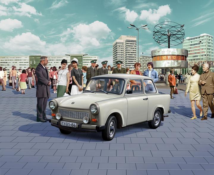 Produktbild Revell Gift Set 60th Anniversary Trabant 601