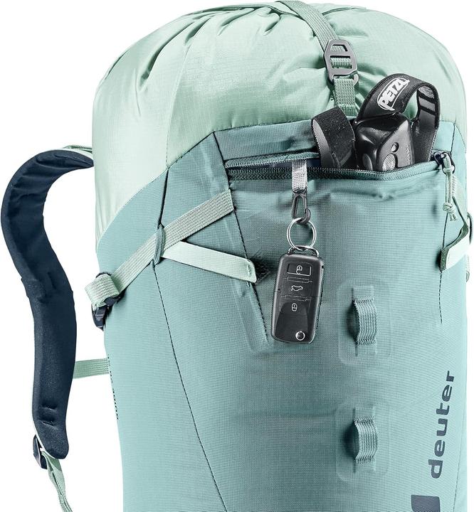 Actual product image Deuter Guide 28 (28 l)