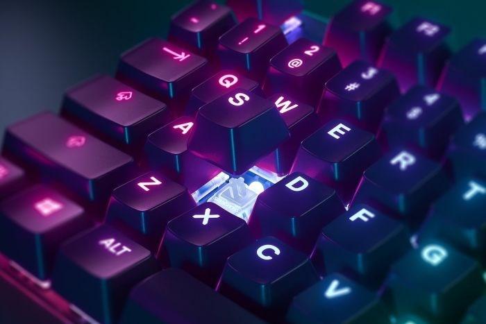 Produktbild SteelSeries Apex Pro TKL (DE, Kabelgebunden)