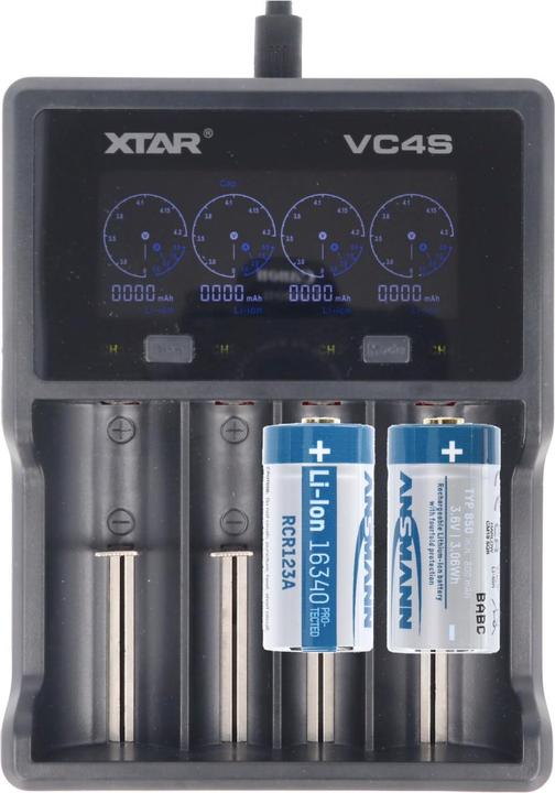 Actual product image Fenix Battery CR123 A 2 pieces and quick charger (2 pcs., CR123A, 760 mAh, Rechargeable battery)