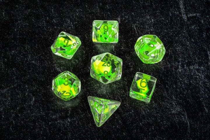 Actual product image FanRoll Dragon Storm Inclusion Würfel Set Green Dragon (7)
