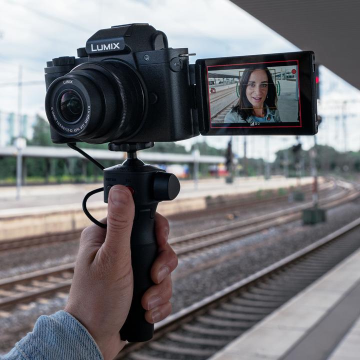 Image du produit Panasonic DC-G110 (12 - 32 mm, 20 Mpx, Micro Four Thirds)