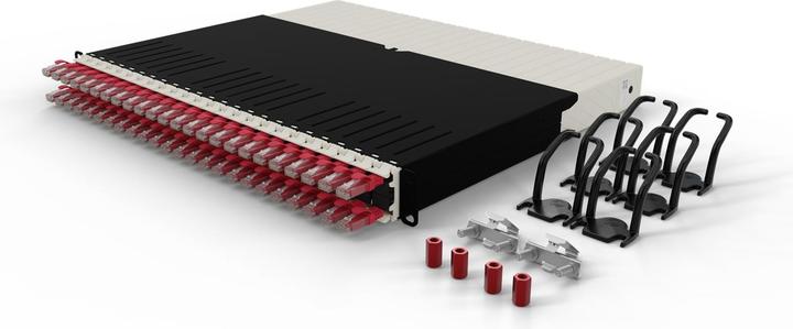 Actual product image PATCHBOX one / 8RU / Cat 6A, UTP, 0.8 m, red (UTP, CAT6a, 0.80 m)