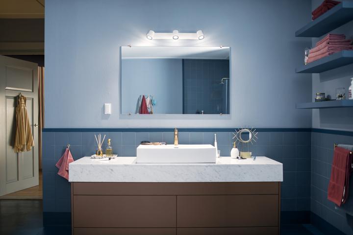 Produktbild Philips Hue Adore Basis BT (700 lm, GU10)