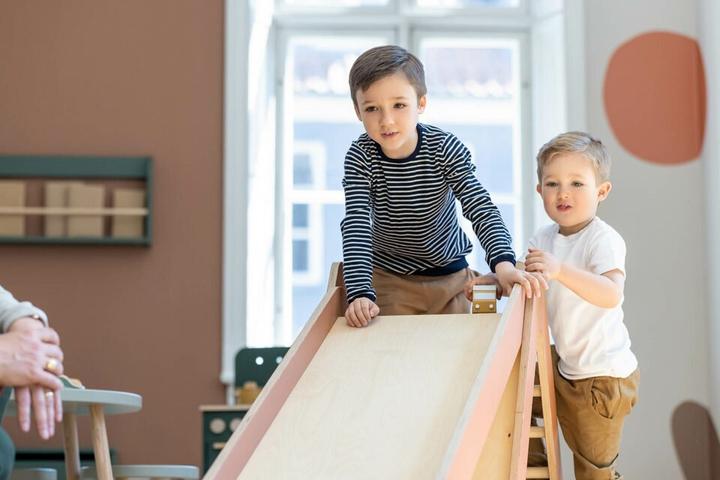 Immagine prodotto Flexa Torre gioco con scivolo