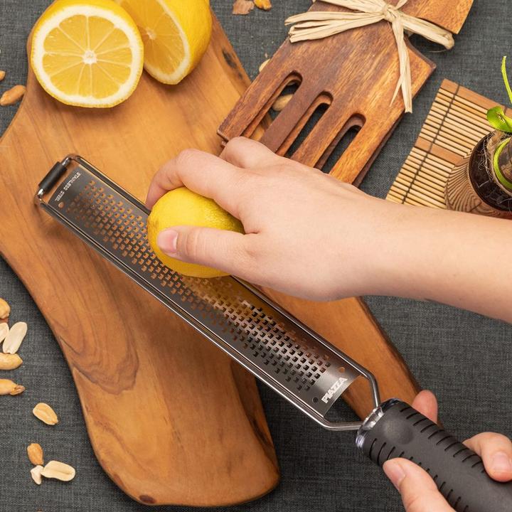 Image du produit Piazza Râpe fine 38.5cm, surface à râper 3.5x22cm