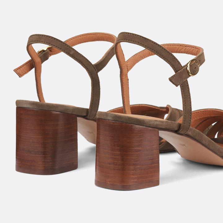 Actual product image La Redoute Collections Sandaletten aus Veloursleder (39)