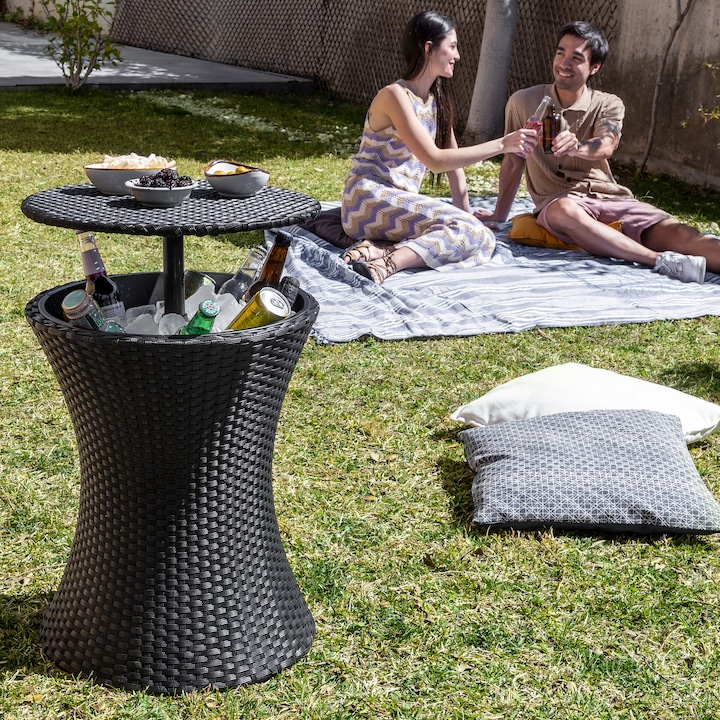 Image du produit InnovaGoods Table réfrigérée de jardin 3 en 1 Frizzble (20 l)