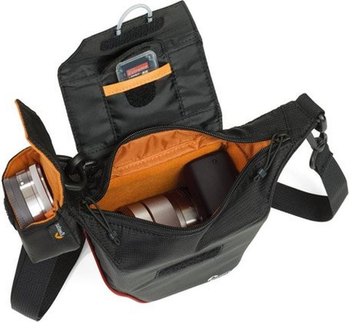 Actual product image Lowepro Compact Courier 70 (Camera shoulder bag)