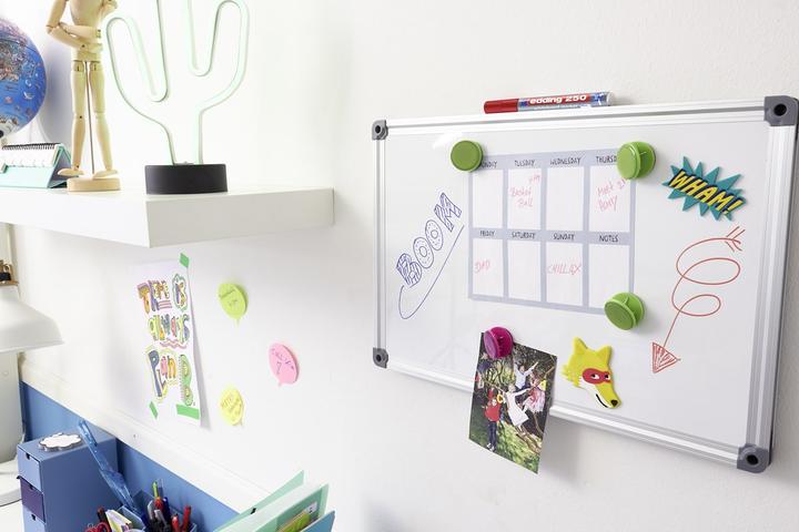 Produktbild Edding 250 Whiteboard-Marker farbsortiert 1,5 - 3,0 mm, 4 St. (Rot, Grün, Schwarz, Blau, 3 mm, 4 x)