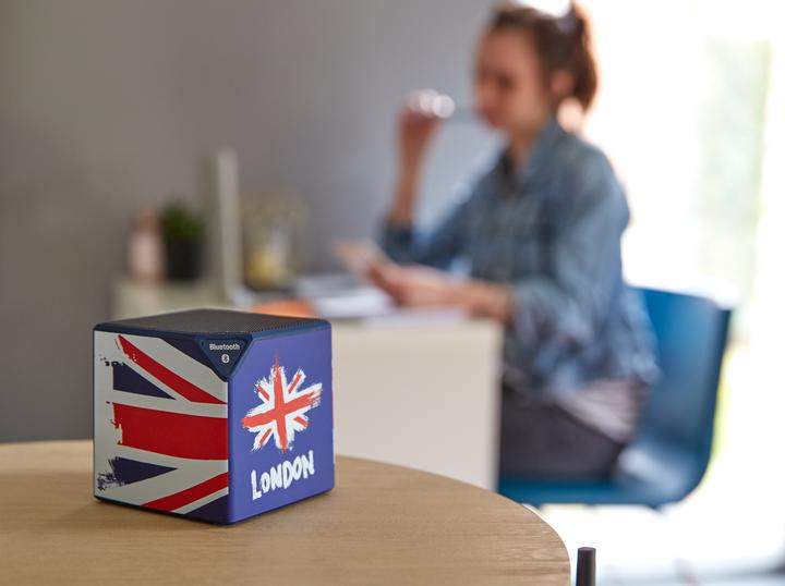 Produktbild Bigben Connected Bigben Interactive BT13GB tragbarer Lautsprecher Blau, Rot, Weiss 9 W (8 h, Akkubetrieb, Stromversorgung über USB)