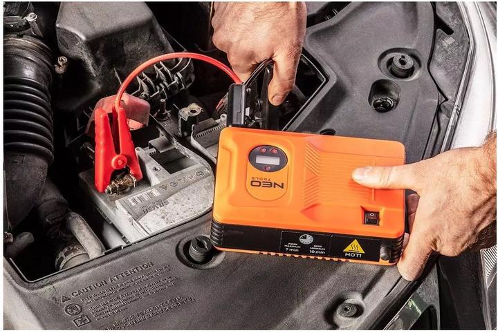 Actual product image Neo Tools Boot unit (Jumpastarter unit, power supply - 14Ah, compressor 3.5BAR, flashlight) (400 A, 14000 mAh)