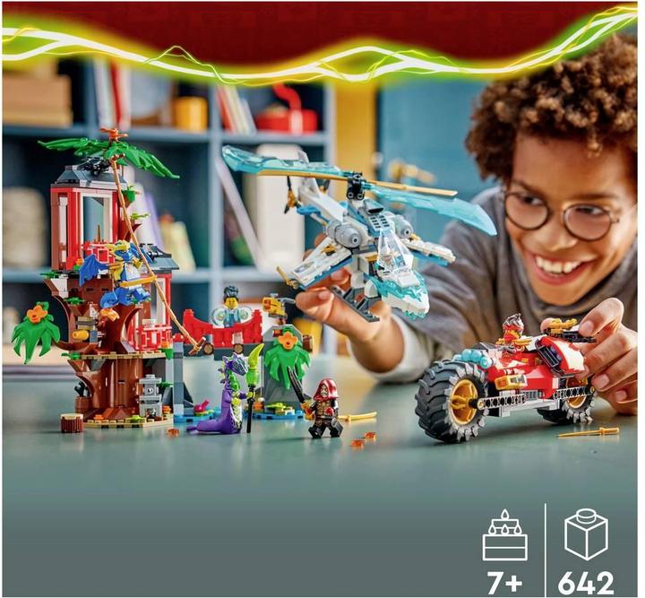 Actual product image LEGO Showdown am Baumhaus mit dem Ninja-Bike