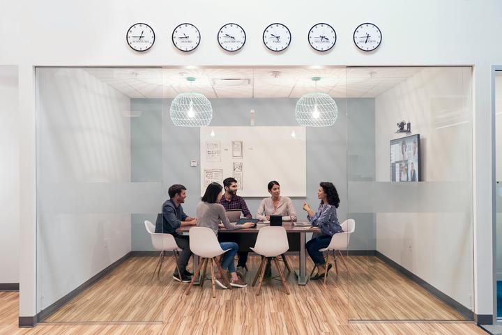 Actual product image HP Elite x2 1012 G2 - Tablet - with detachable keyboard - Core i5 7300U / 2.6 GHz - (12.30", 512 GB, 16 GB, Intel Core i5-7300U)