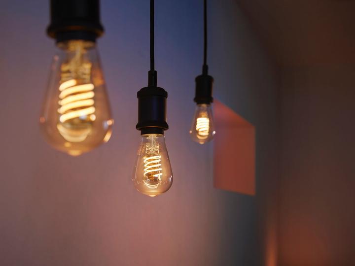 Image du produit Philips Hue White BT (E27, 580 lm, 1x)