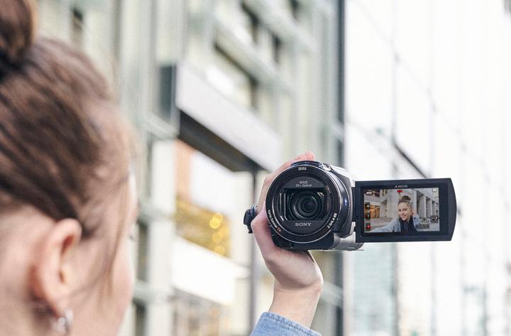 Immagine prodotto Sony FDR AX43 4K - (EU) (8.29 Mpx, 25p, 20 x)