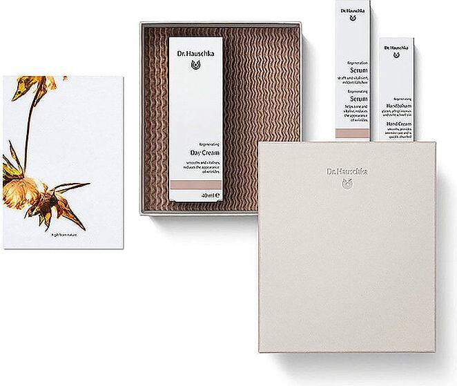 Actual product image Dr. Hauschka Weihnachten Geschenkset Regeneration (Facial care set)