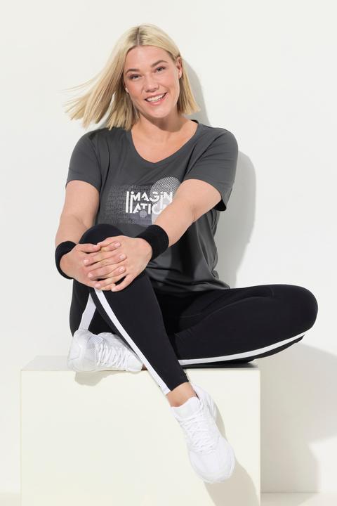 Immagine prodotto Ulla Popken Maglia funzionale classica con scollo a V, mezze maniche e materiale riciclato (42, 44)