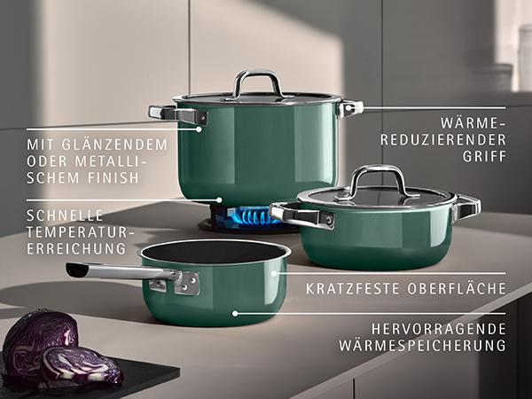 Produktbild WMF Fusiontec Mineral Pro, Schmortopf mit Deckel, 28 cm, Eucalyptus Haze (Bräter + Schmortopf, Edelstahl, Fusiontec, 28 x 20 cm)