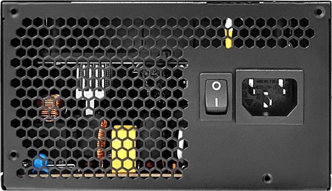 Produktbild Thermaltake SUPPLY ATX 700W SMART SE2 BLACK 87% EFFICIENCY/SEMI MODULAR/FAN 140MM PS-SPS-070 (700 W)