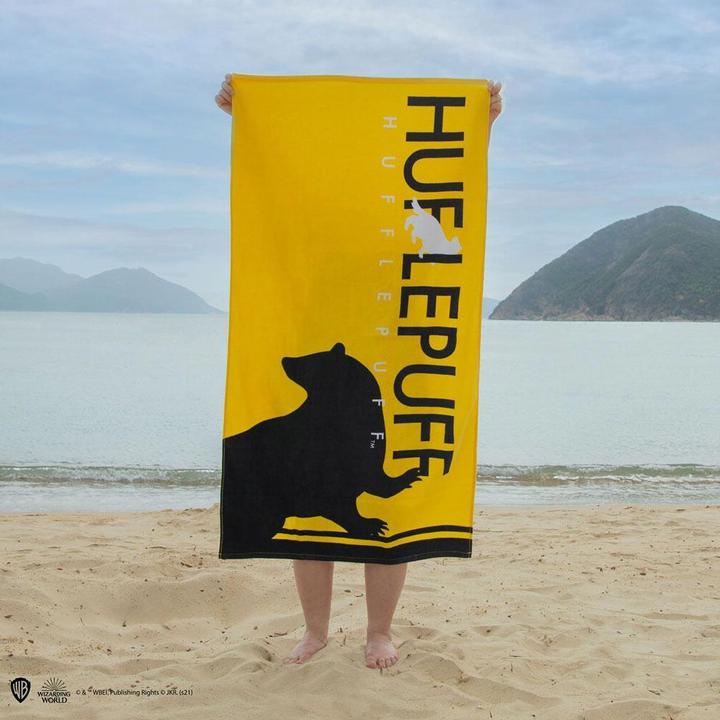 Actual product image Cinereplicas Harry Potter: Hufflepuff (140 x 70 cm)