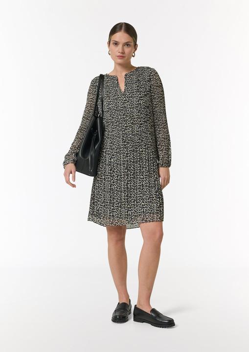 Produktbild Comma Kleid Plissiertes Chiffon-Kleid mit Leo-Print (36)