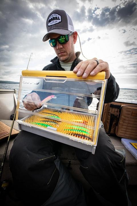 Produktbild Plano Top EDGE Flex Crankbait Box - Effizienter Angelzubehör-Organizer
