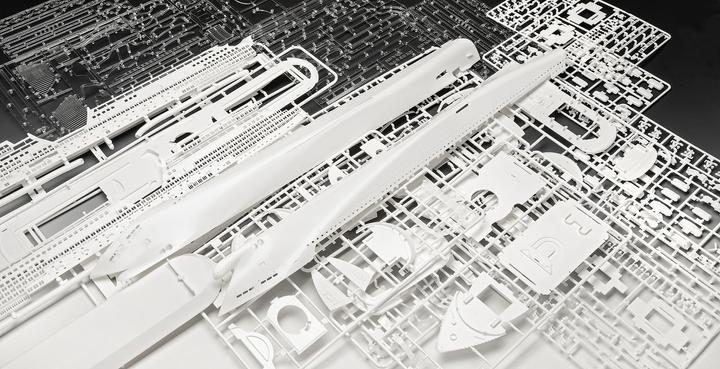 Actual product image Revell Aida