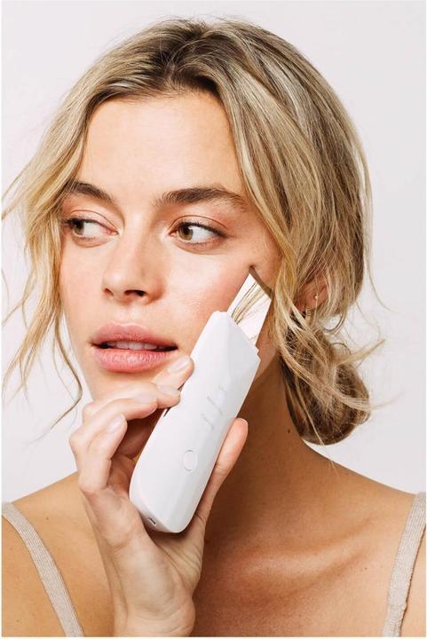 Actual product image Zoë Ayla Lifting & Exfoliating Wall