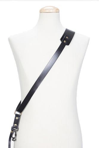 Actual product image Bronkey Berlin Sling Leder-Kameragurt, Schwarz L Large (Neck belt)