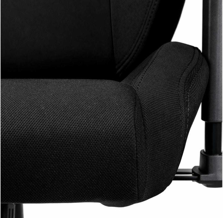 Actual product image Nitro Concepts S300