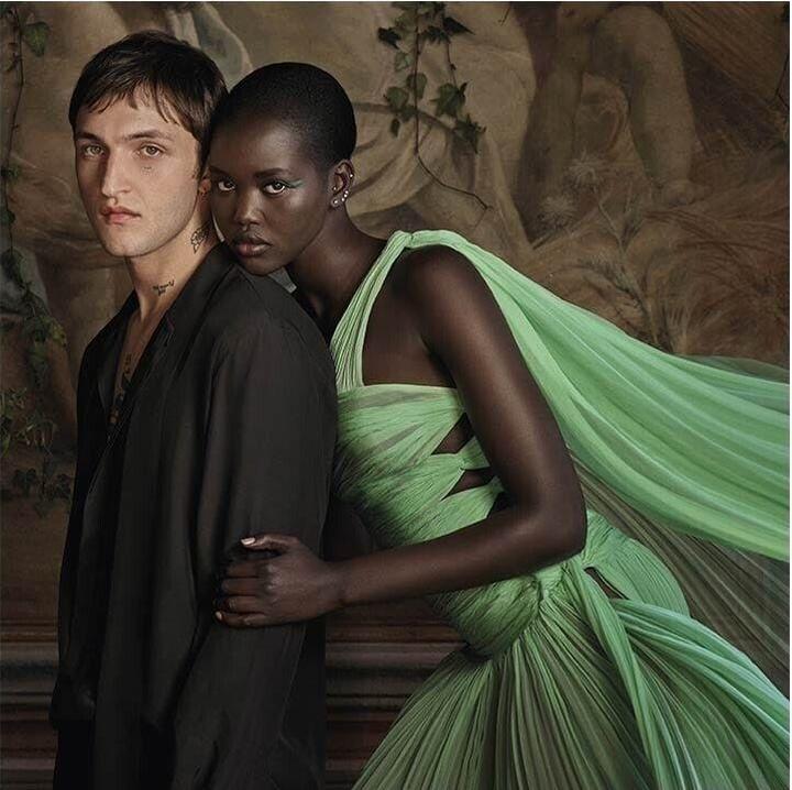 Produktbild Valentino Born in Roma Green (Eau de Parfum, 50 ml)