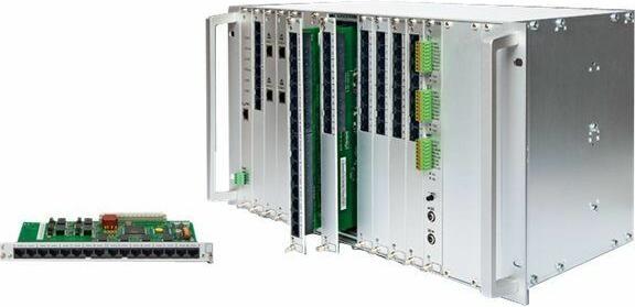 Produktbild Auerswald COMmander 6000RX 48,26cm 19Zoll Gehaeuse / Grundfreischaltung ist durch registrierten Auerswald-F...