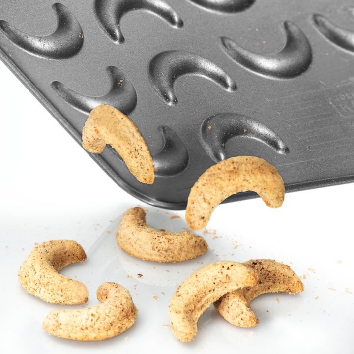 Actual product image Kaiser Vanilla Crescent