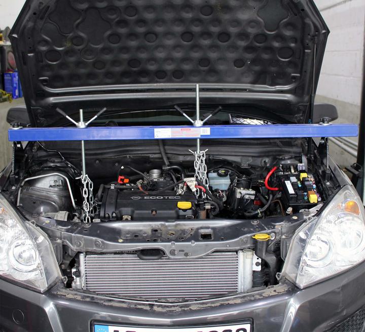 Produktbild Wiltec 500kg Motorbrücke Kotflügeltraverse Motor Motorhalter Motorheber